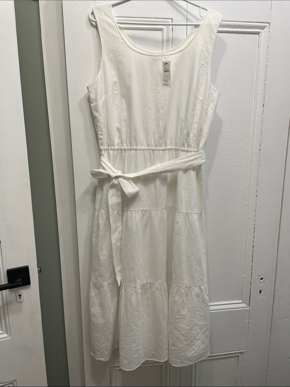 Talbots White Sleeveless Textured Dress with Bow Waist size 12 large